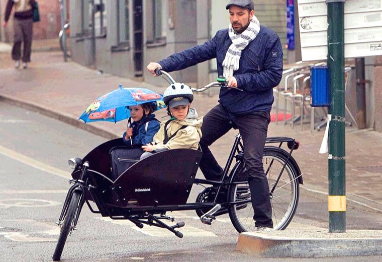Simon-with-Children-Bakfiets